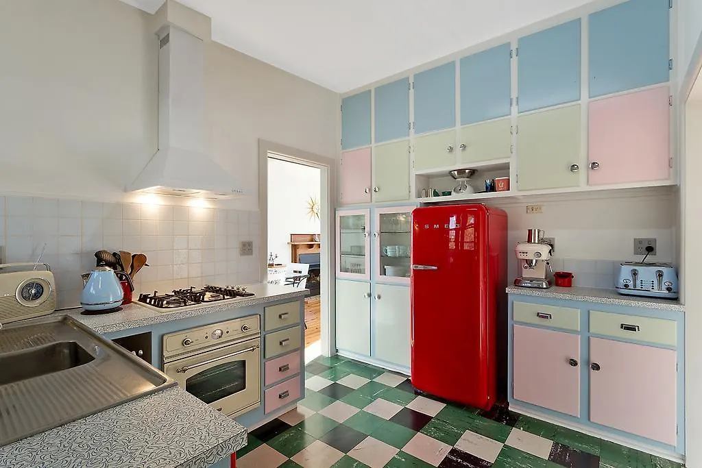 Holiday home The 50'S Beach House Merimbula
