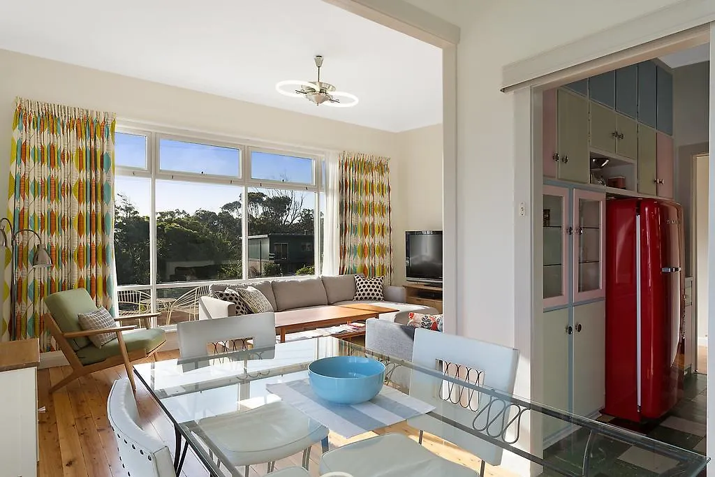 The 50'S Beach House Merimbula 0*,