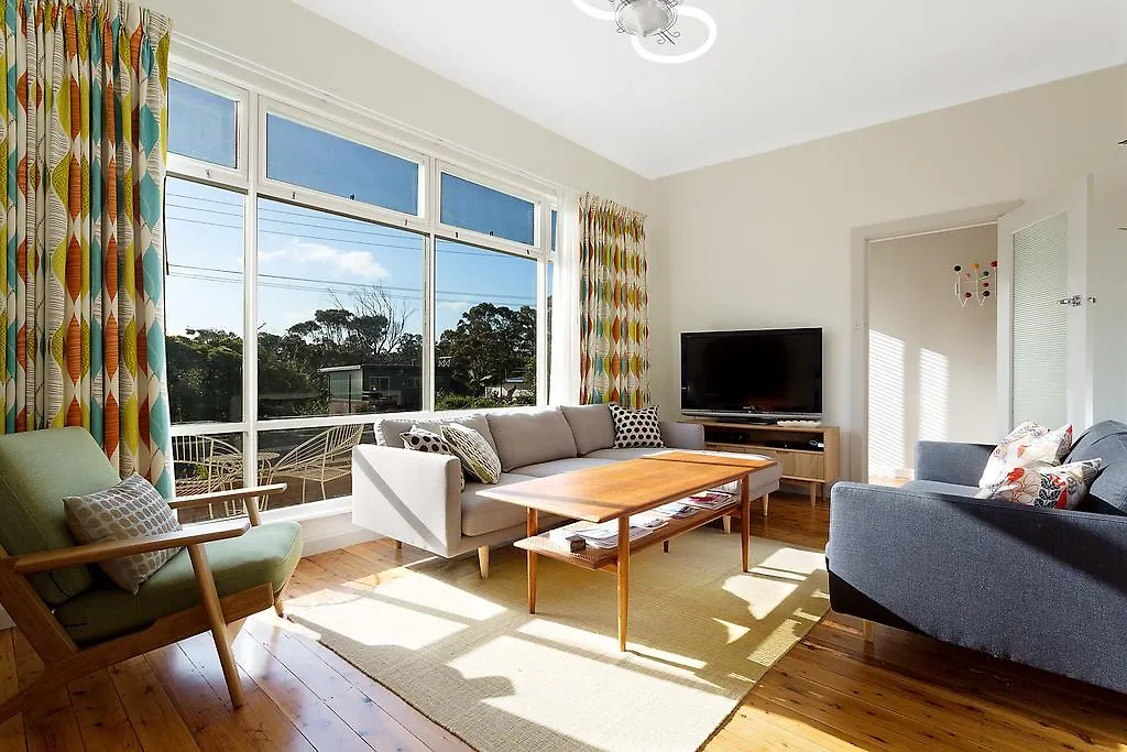 Holiday home The 50'S Beach House Merimbula